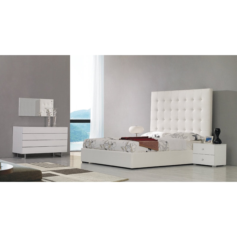 Modrest Lyrica White Leatherette With Crystals Bed Model VGKCLYRICAWHT-CRY