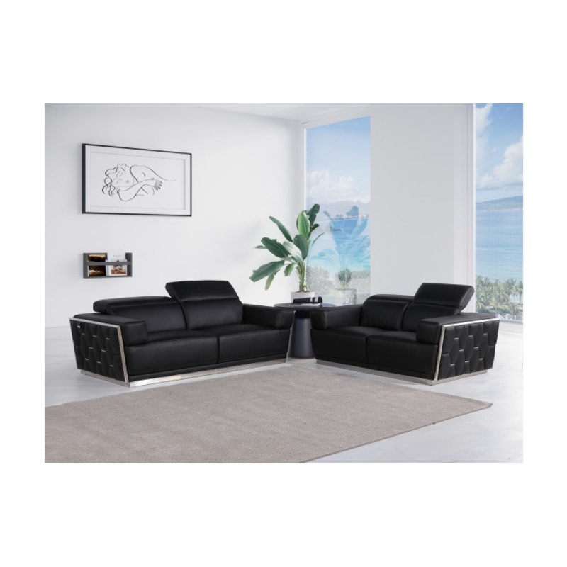 1111 DivanItalia Black Sofa and Loveseat Set  Top Grain Italian LeatherModel:  1111-BLACK-2PC